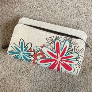 Thirty One Wallet